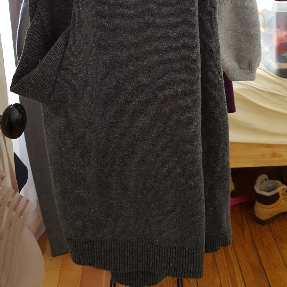 Thick grey leggings
